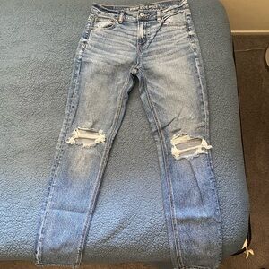 American Eagle Outfitters Light Blue Distressed Skinny Jeans